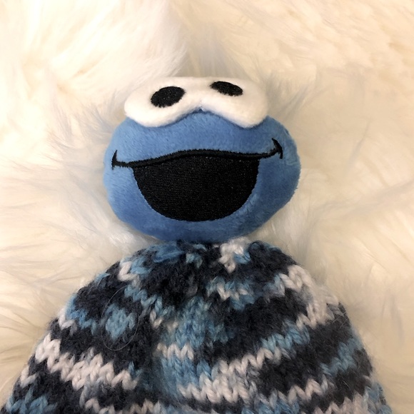Sesame Street “Cookie Monster” Hand Knit Toddler Beanie Hat - Picture 2 of 6